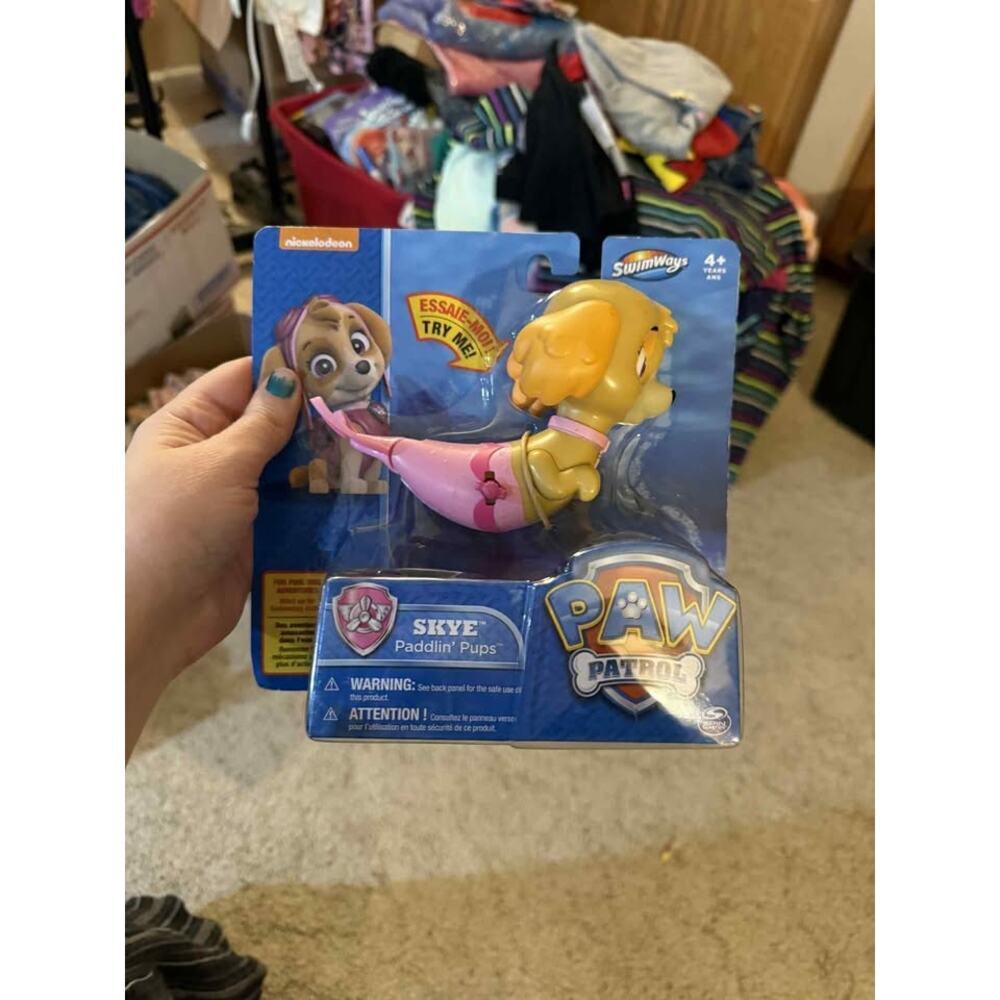 Skye water toy NEW